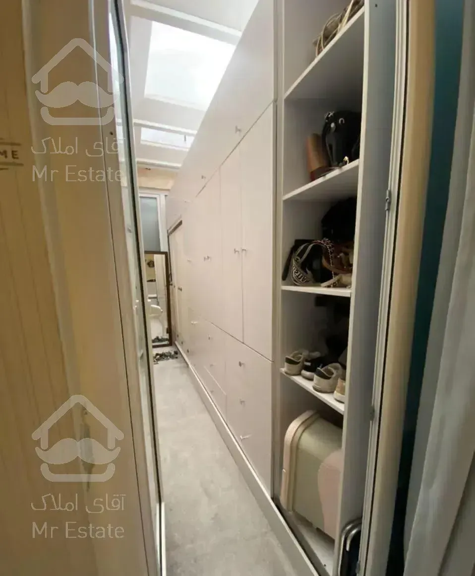 تهرانپارس.فلکه اول ۱۴۸متر۳خوابه نوساز۲پارگینگ سند