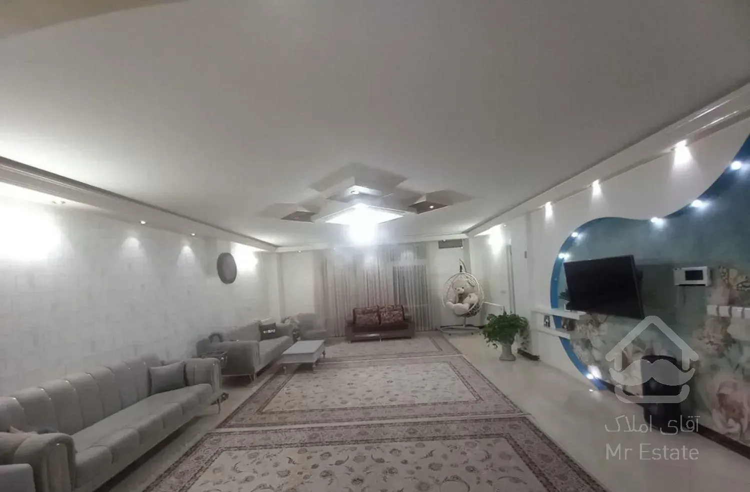 فروش آپارتمان ۱۴۹ متری ۲ خوابه در ابر