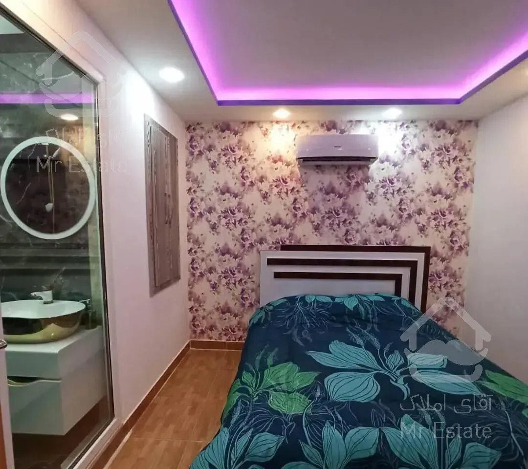 استخردار با بیلیارد ۳۰۰متری