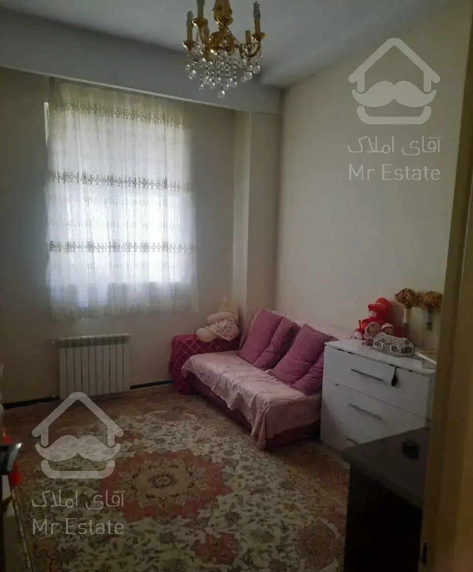 ۱۰۵ متر .سالن پرده خور . فول امکانات