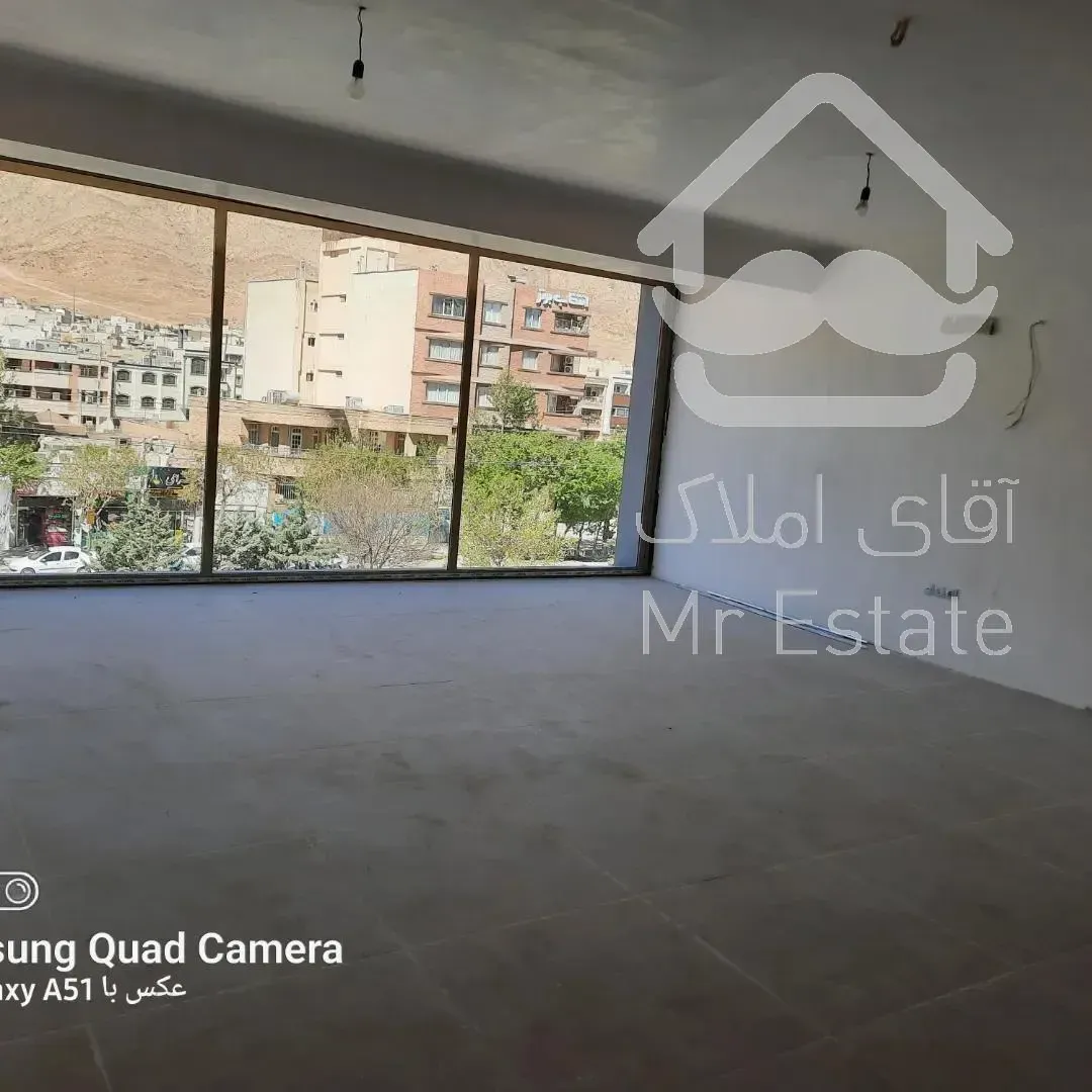 جهت هر کار تجاری و برند و بانک ،آزمایشگاه، کلینیک ،نمایشگاه فرش و مبل