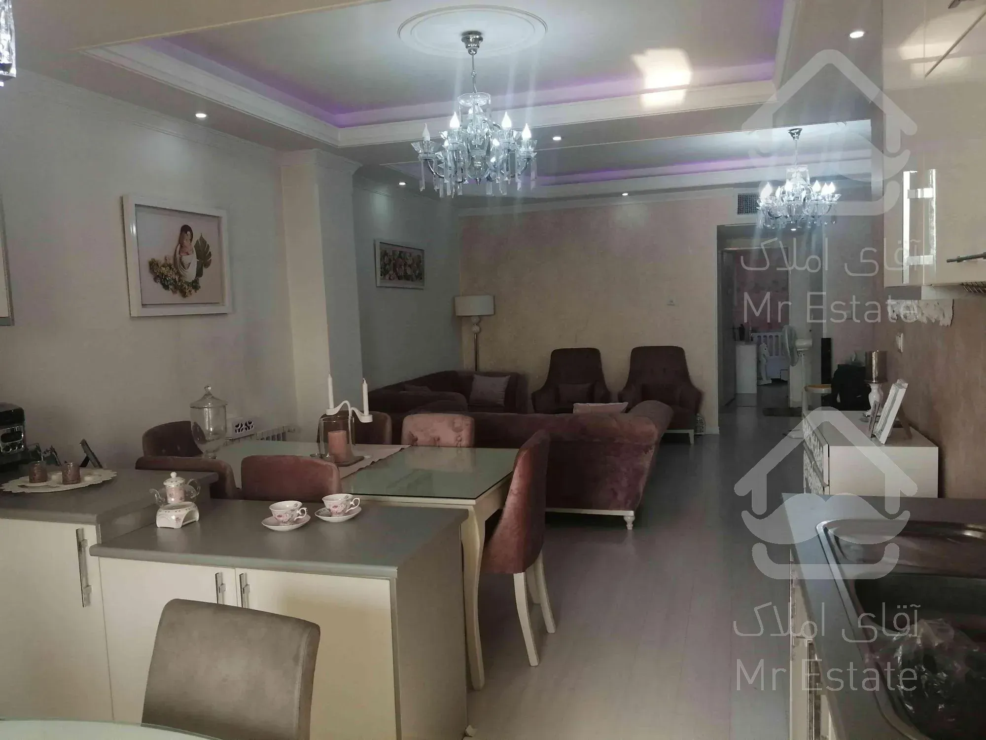 فروش اپارتمان *بازسازی شده ۲خوابه کم واحد*بلوار فردوس شرق