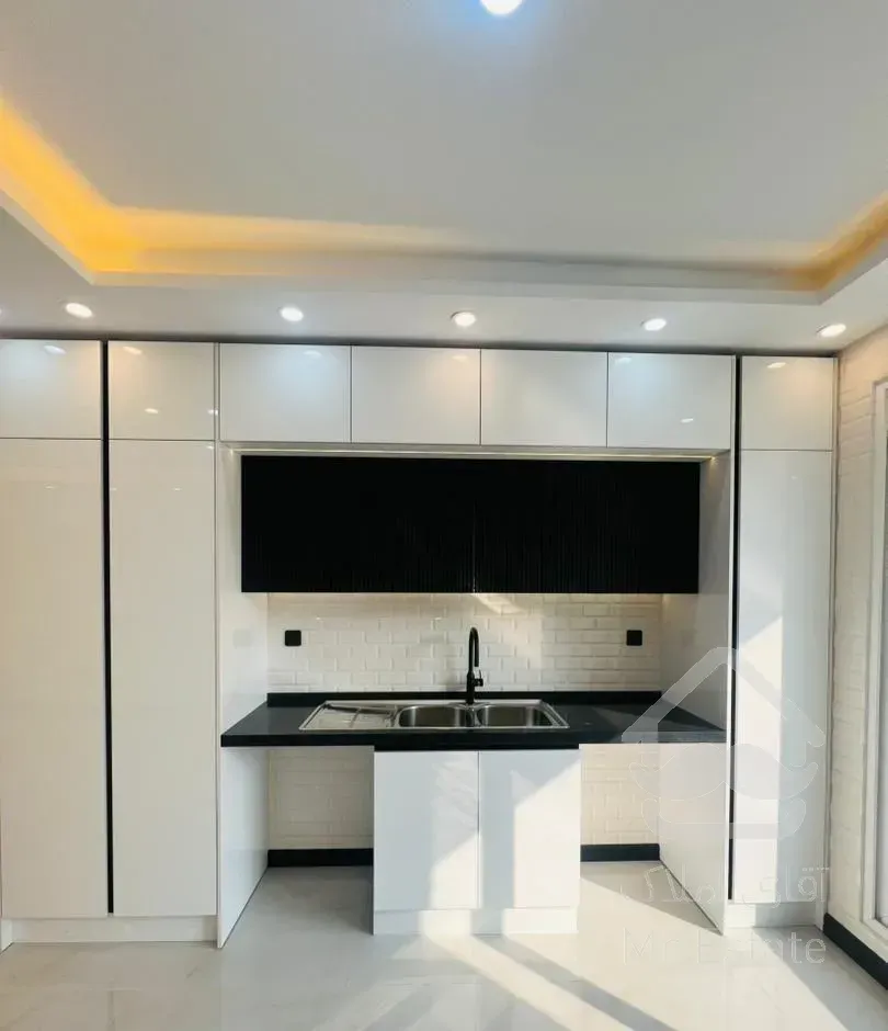 بهار جنوبی ۷۱ متر خوش نقشه و نور مستقیم