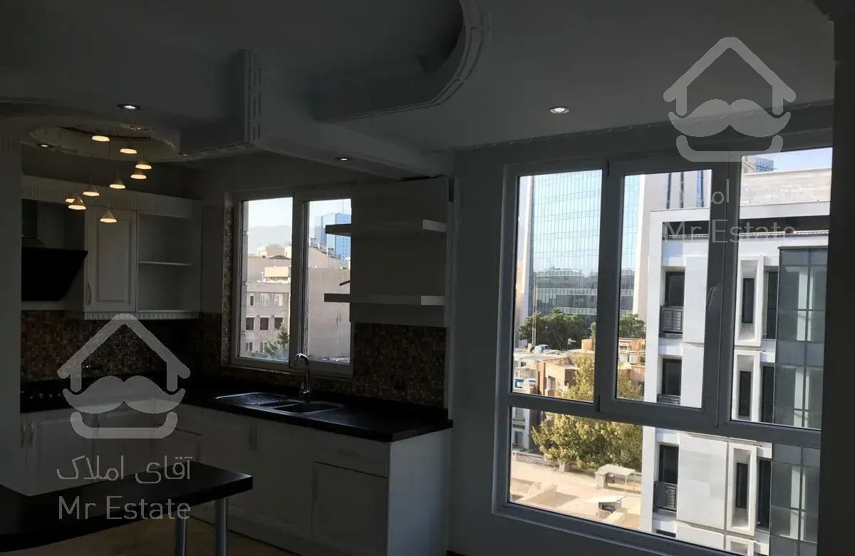 فروش‌ واحد ۱۲۰ متر نوساز کیلید نخورده