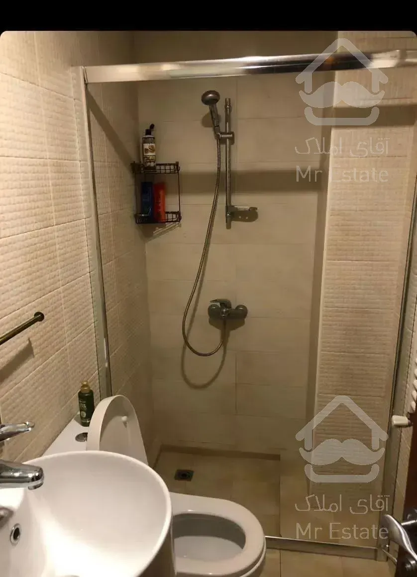 ۷۵ متر دیزین ویو پیست