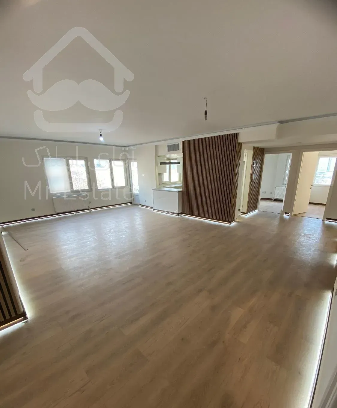 ۱۳۱ متر، ۳ خواب، نورگیر بی نظیر، فول نوسازی