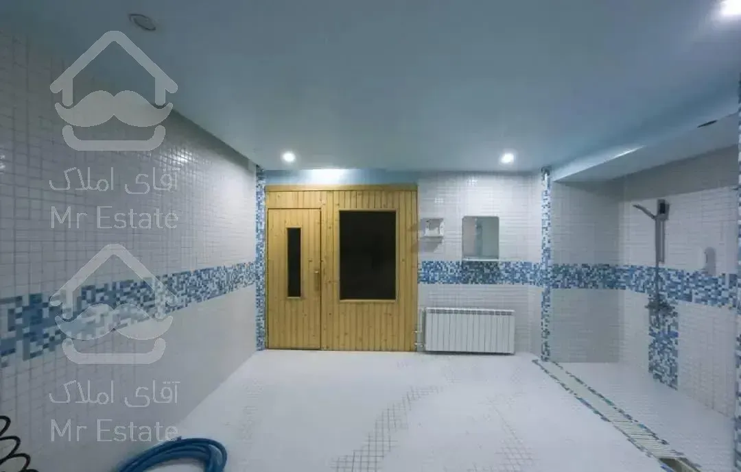 ۱۳۰ متر  لوکیشن کامرانیه