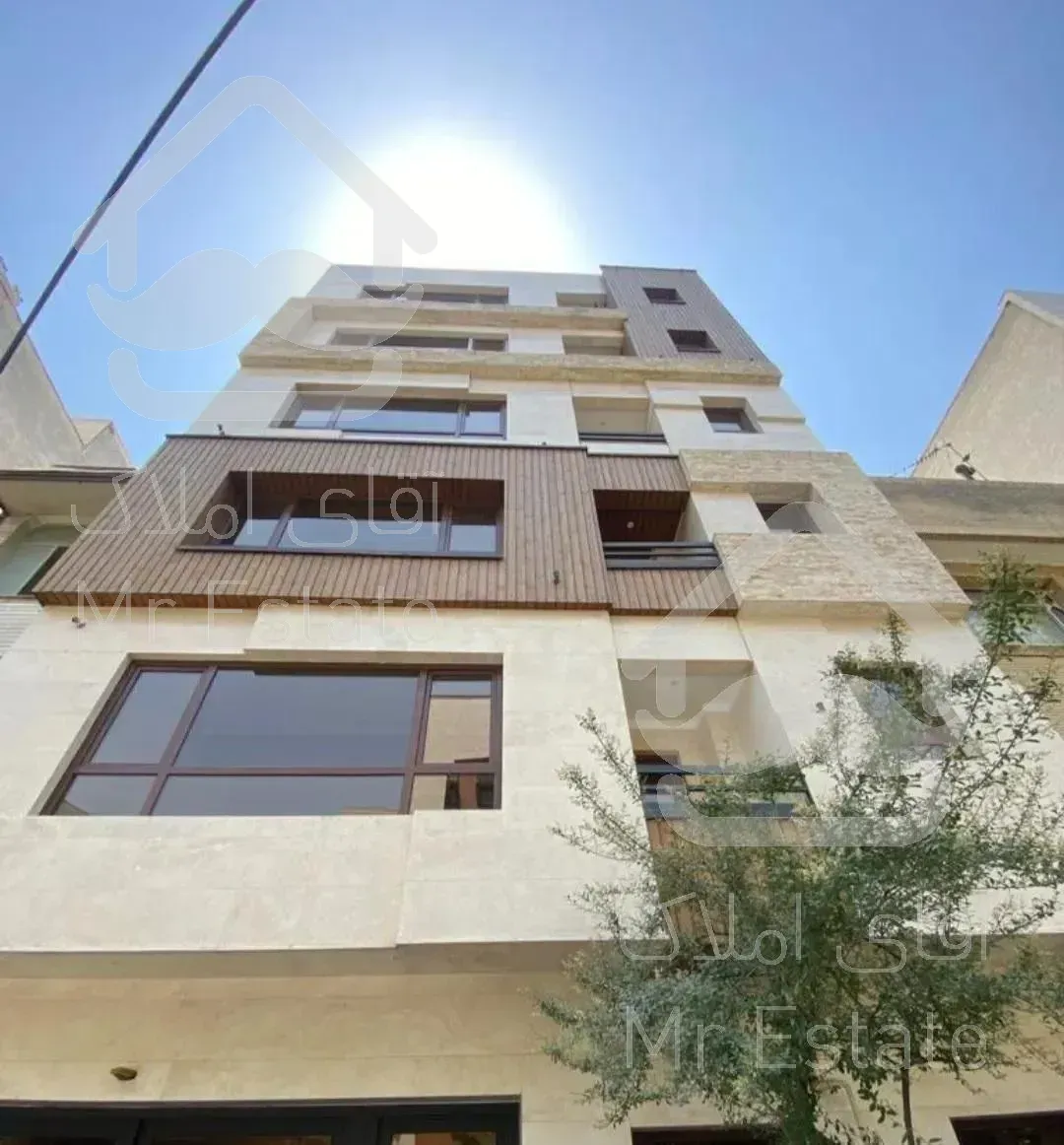 ۲۰۰ متر، ونک، شیراز شمالی