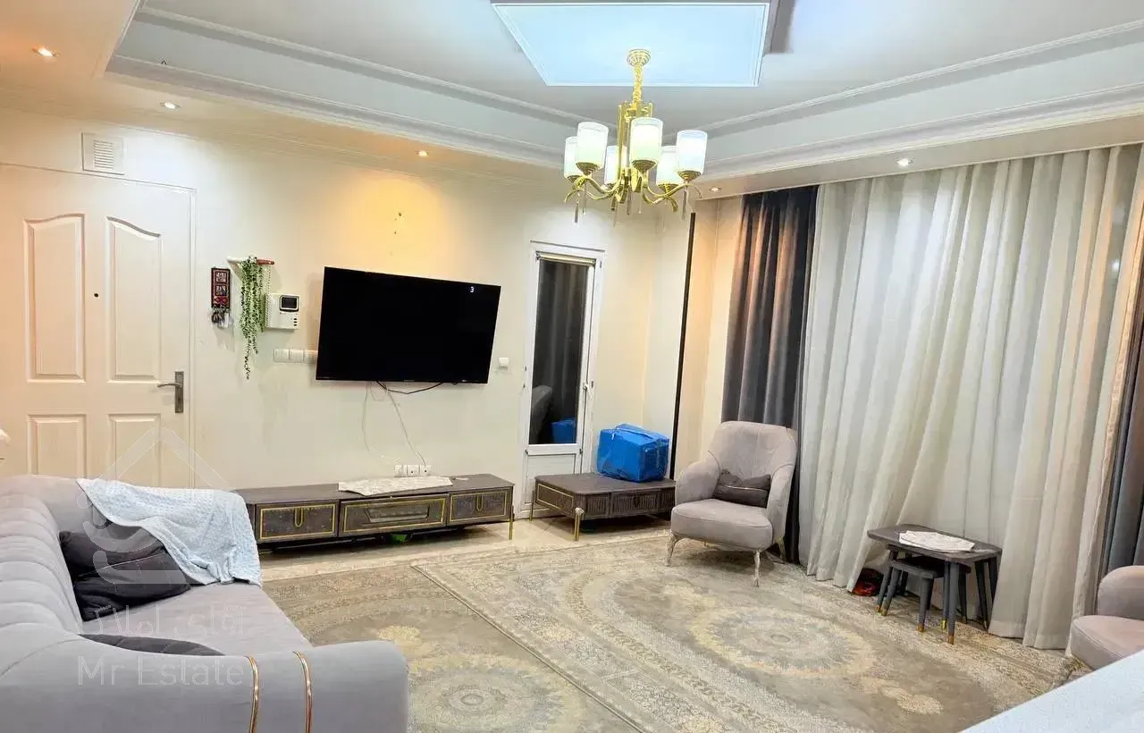 60متر1خواب/ولیعصرجنوبی/فول امکانات/ساخت۹۷