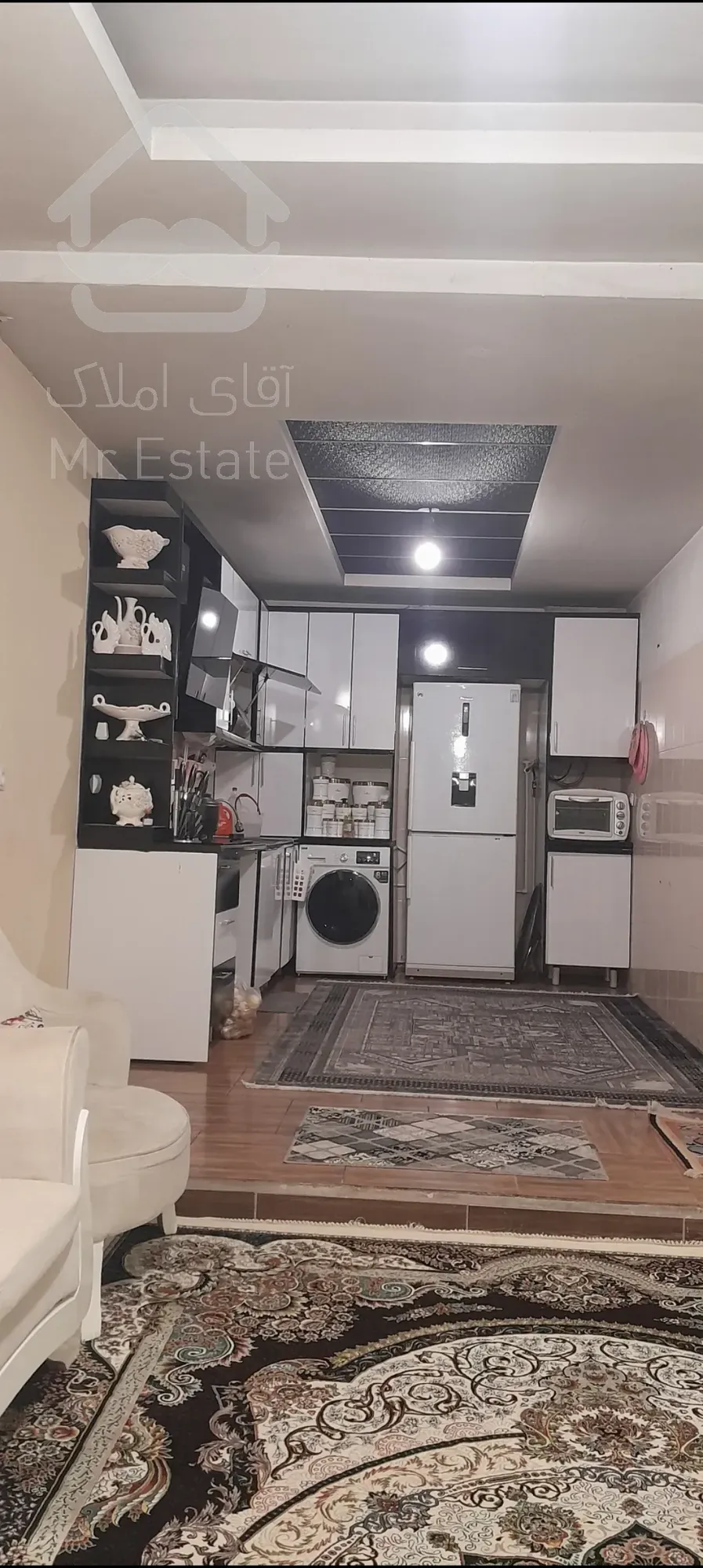 فروش آپارتمان ۳طبقه در چهاراه ملارد اسفندآباد