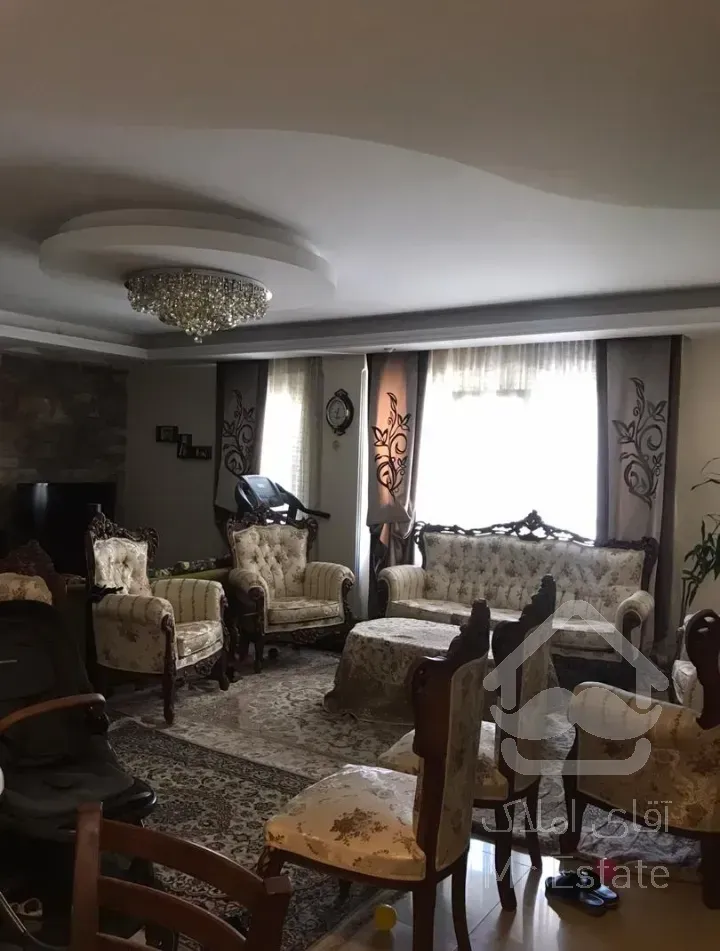 فروش 98 متری دولت