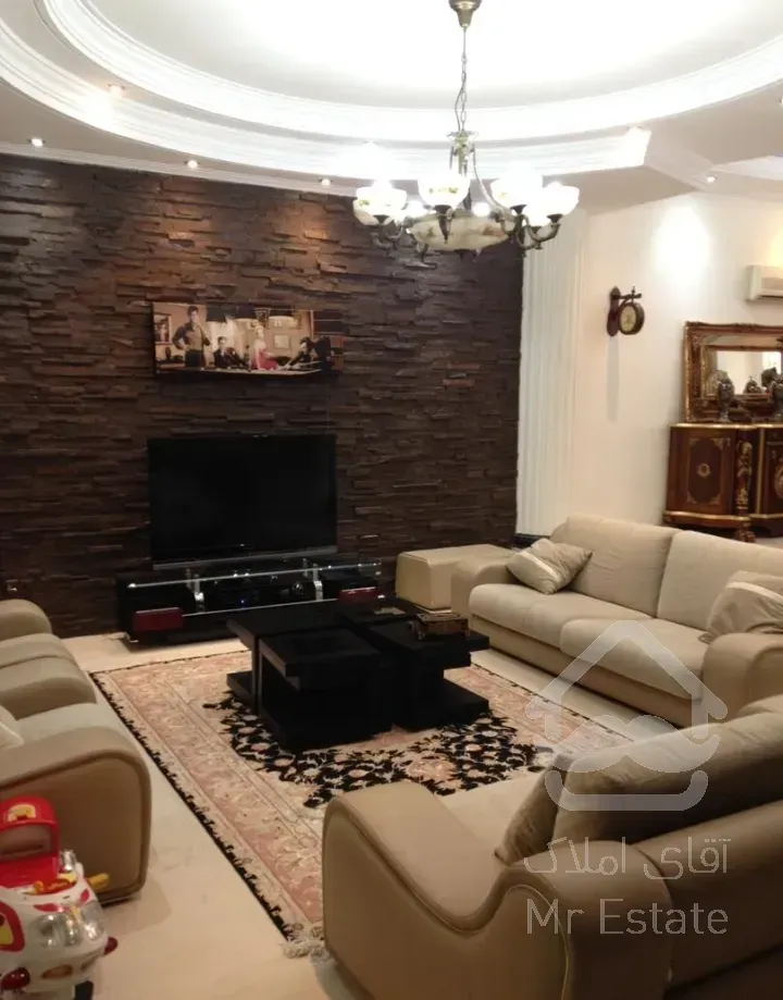 فروش 220 متری قلندری