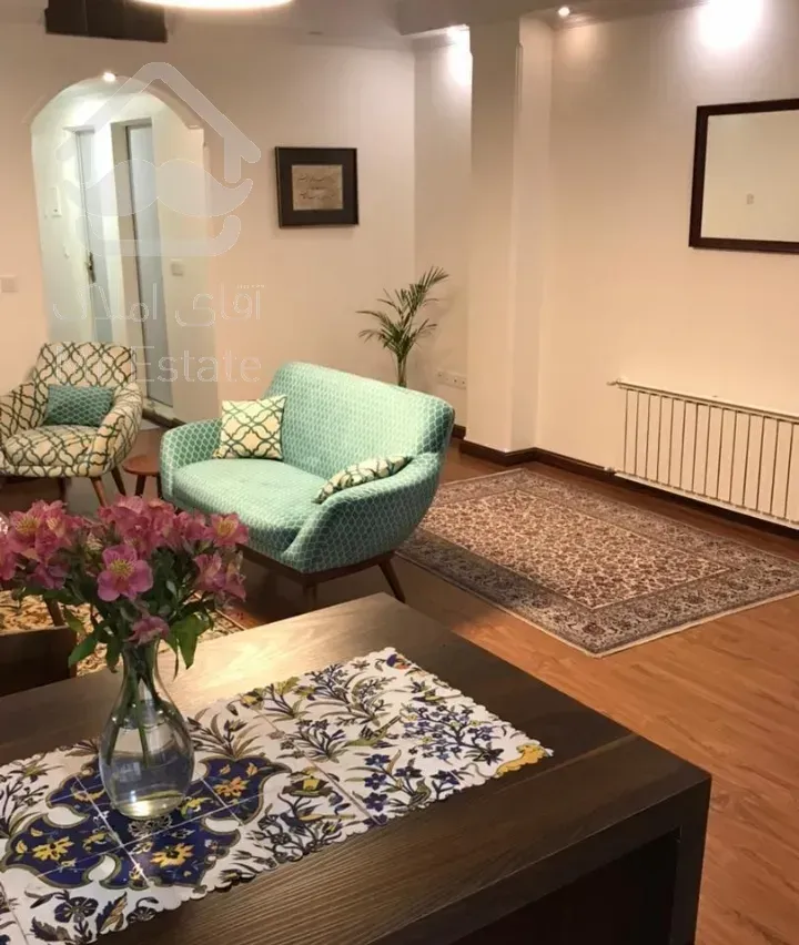 فروش 78 متری پاسداران