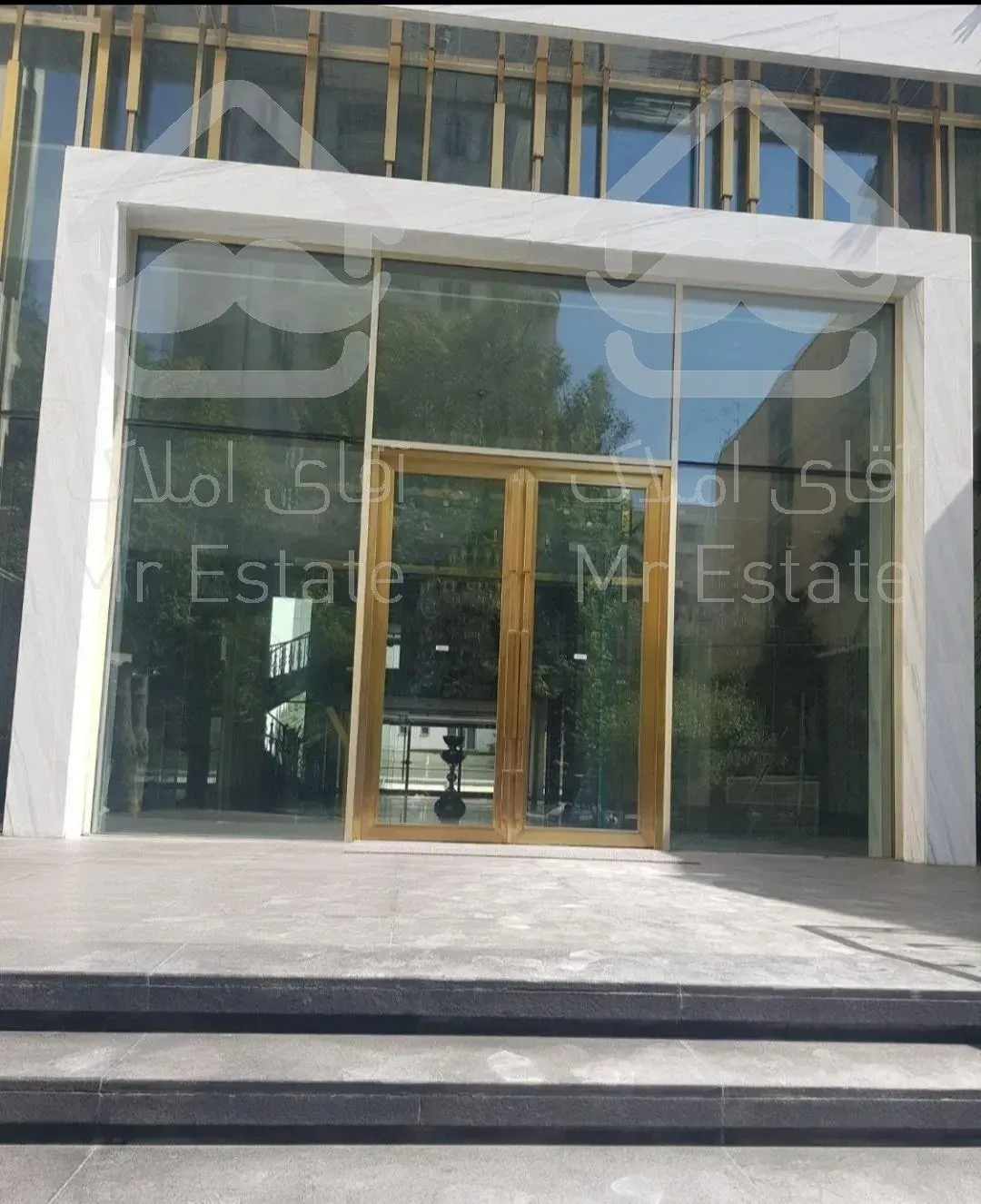 700 متر / بر خیابان دولت