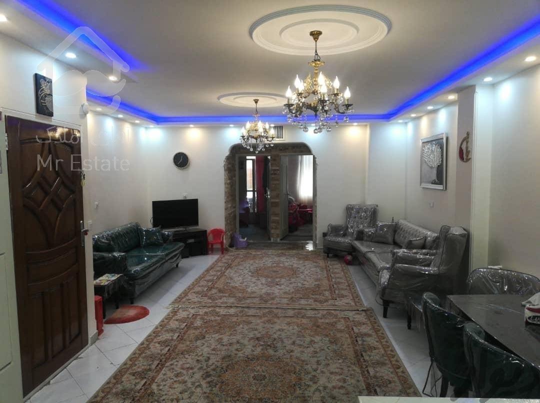 ۷۸متری پر نور پونک