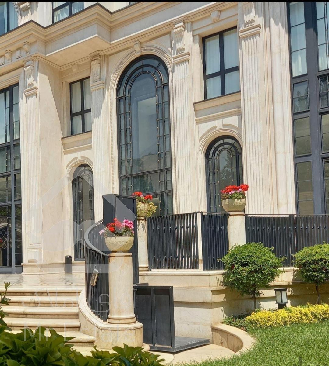 ۳۰۰متر « نوساز / تک‌واحدی » فول مشاعات / فایل کمیاب