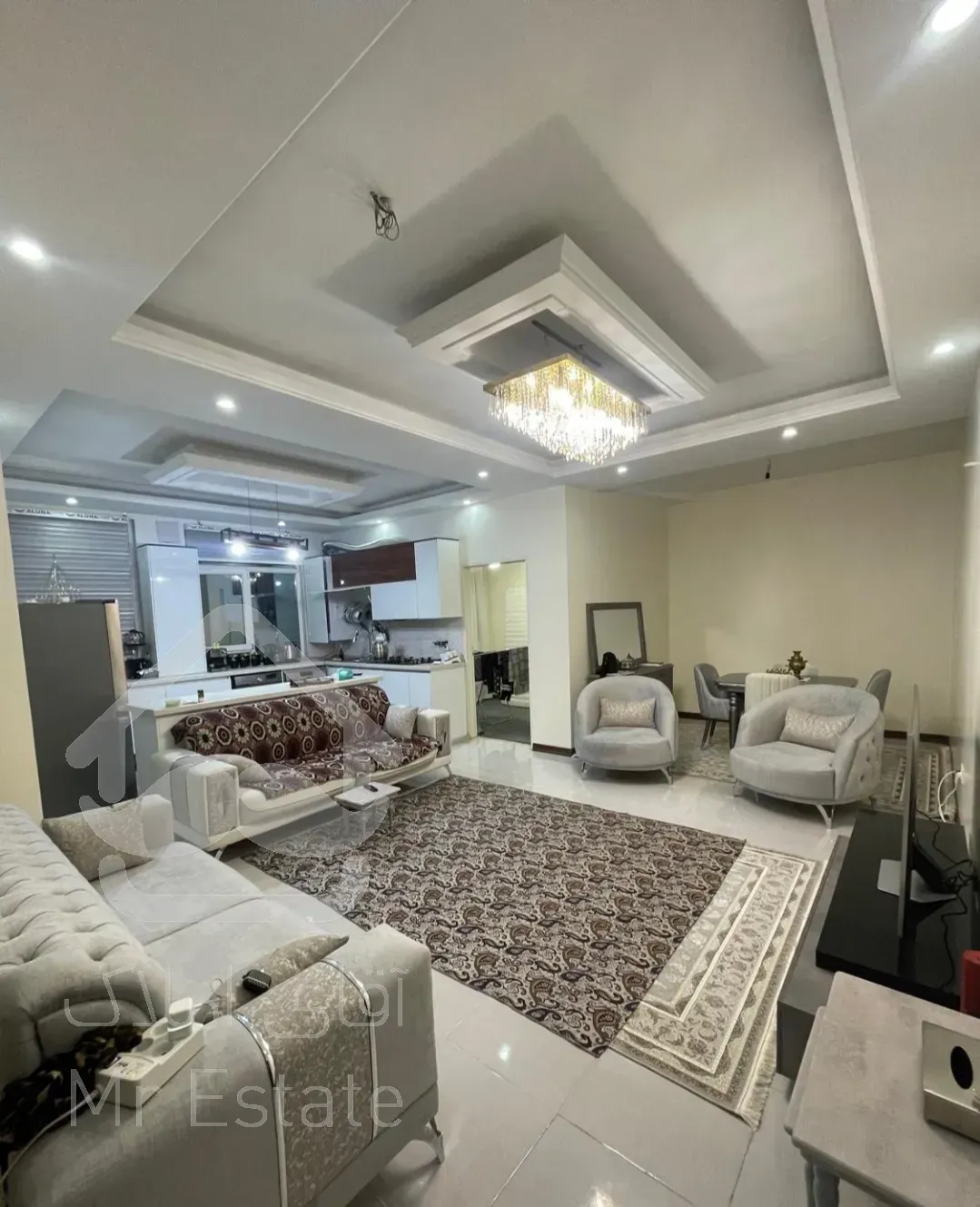 آپارتمان ۹۵ متری دو خواب پونک کمالی شرقی