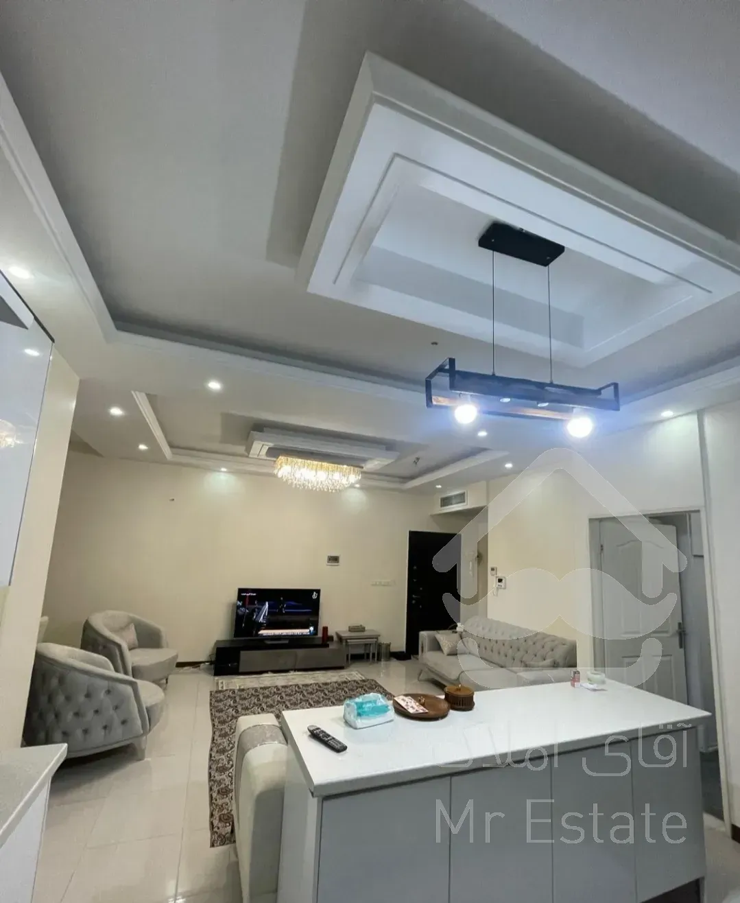 آپارتمان ۹۵ متری دو خواب پونک کمالی شرقی