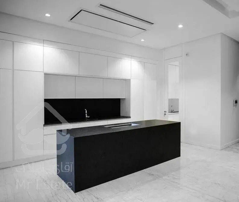 فروش 200 متری پاسداران