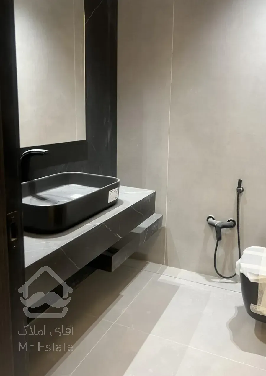 اجاره 335 متر در نیاوران