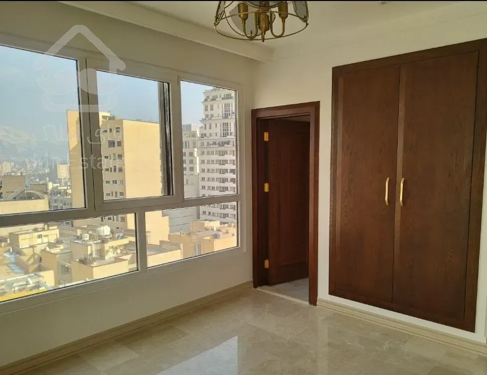 فروش 210 متری نیاوران