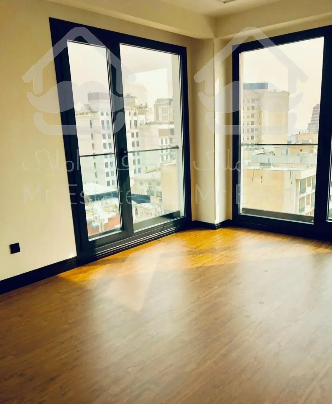 170 متری درقبا طبقه اول