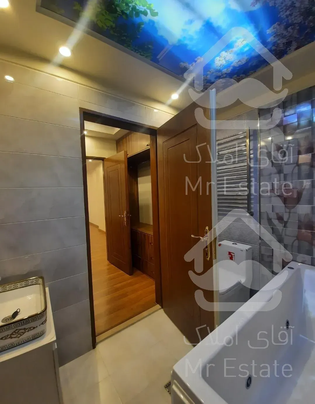 ویلایی دوبلکس فول در قلب منطقه ۲۲