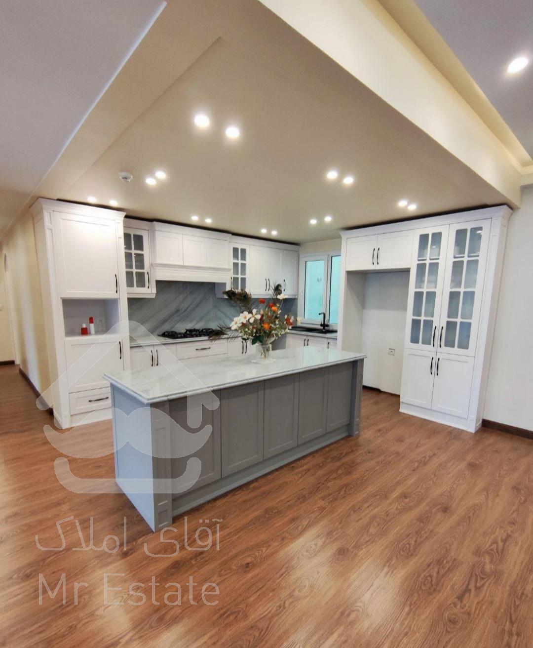 فروش آپارتمان ۱۹۱ متری در نیاوران