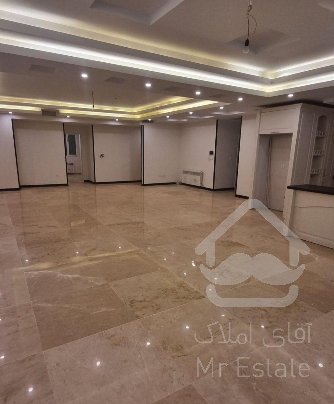 آپارتمان ۱۶۵ متری برای اجاره در فرمانیه