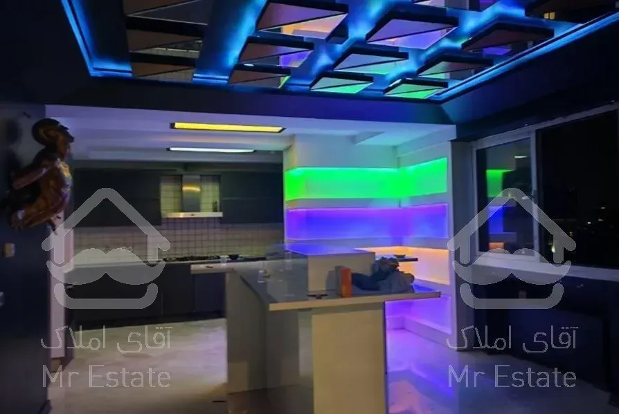 آپارتمان ۳۰۰ متری‌ برای اجاره در الهیه