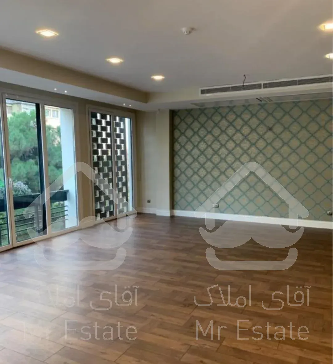 آپارتمان ۲۰۵ متری برای اجاره در آجودانیه