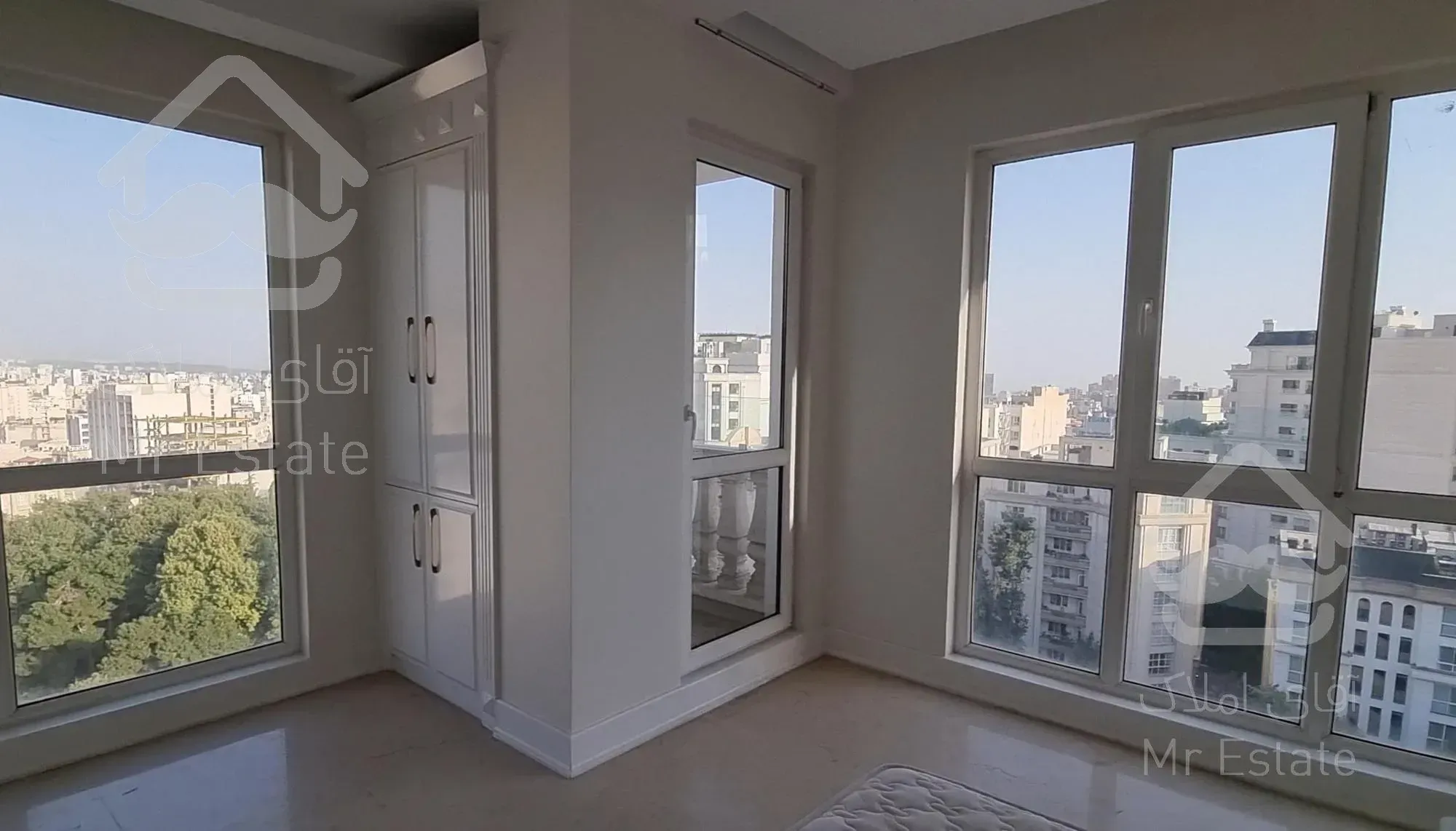 230 متری طبقه 9 برج/ویو کل منطقه 1