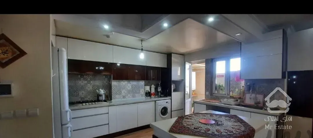 رهن و اجاره ۱۱۹ متری دریاچه چیتگر برج فول دیزاین