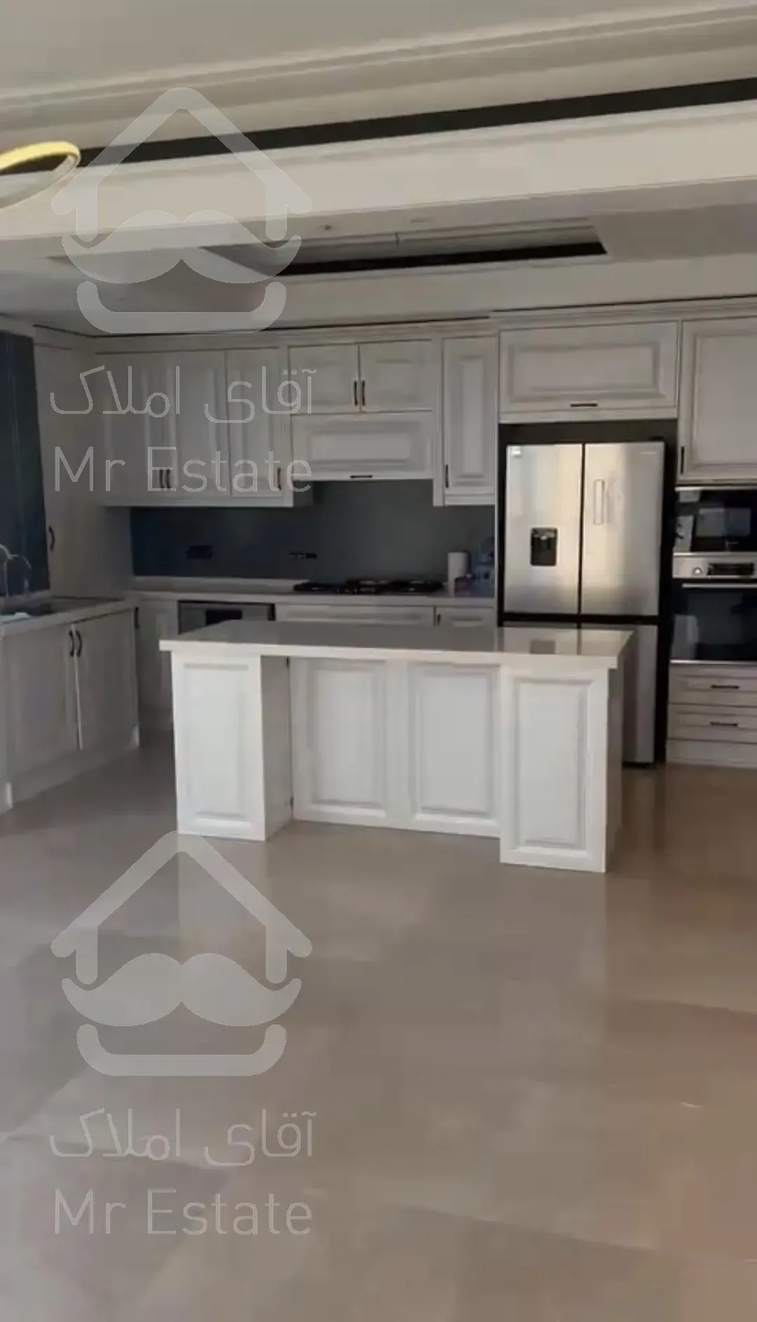 ۱۳۵متر۲خواب*برج نوساز برند* ویو استثنایی