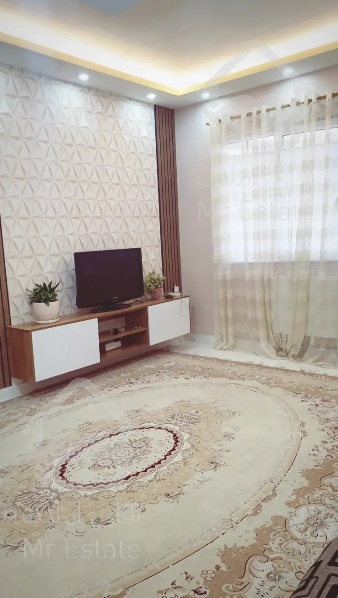 100 متر آپارتمان نوساز / حمیدیان دانشجو / آسانسور