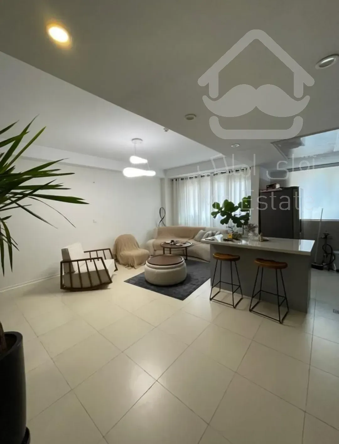 فروش آپارتمان ۱۰۰ متری ۷ ساله در پونک شمالی