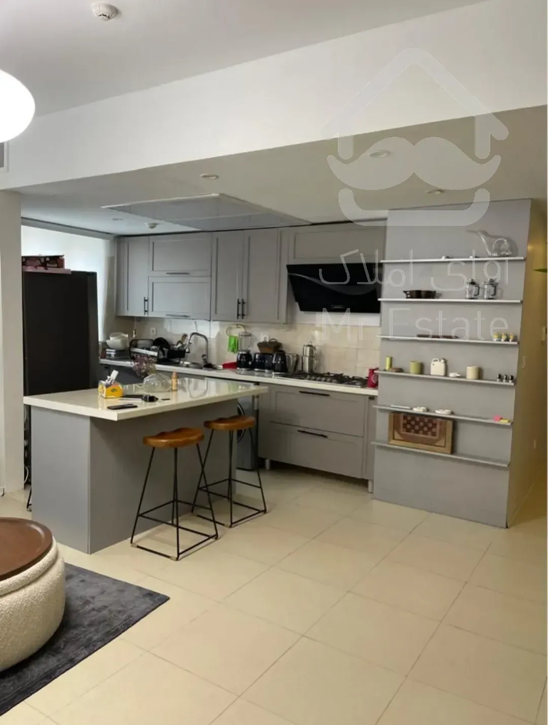 فروش آپارتمان ۱۰۰ متری ۷ ساله در پونک شمالی