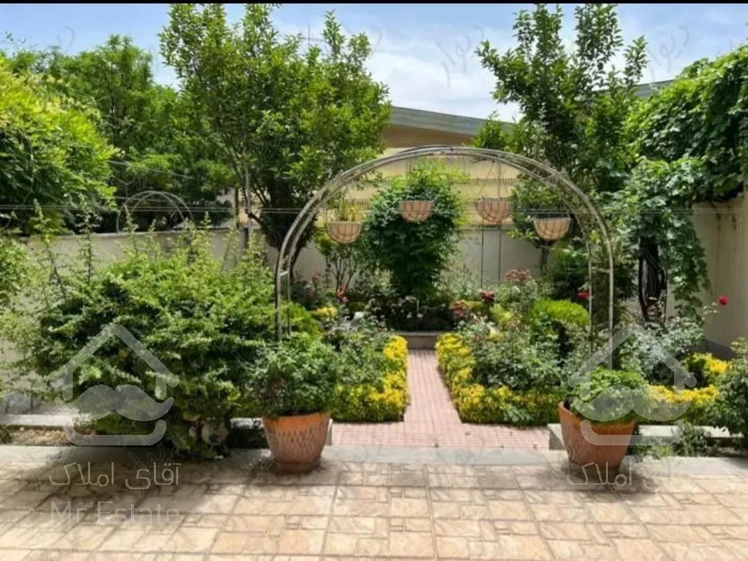 ویلایی ۳۳۸ متر شهرک دانشگاه صنعتی شریف منطقه۲۲