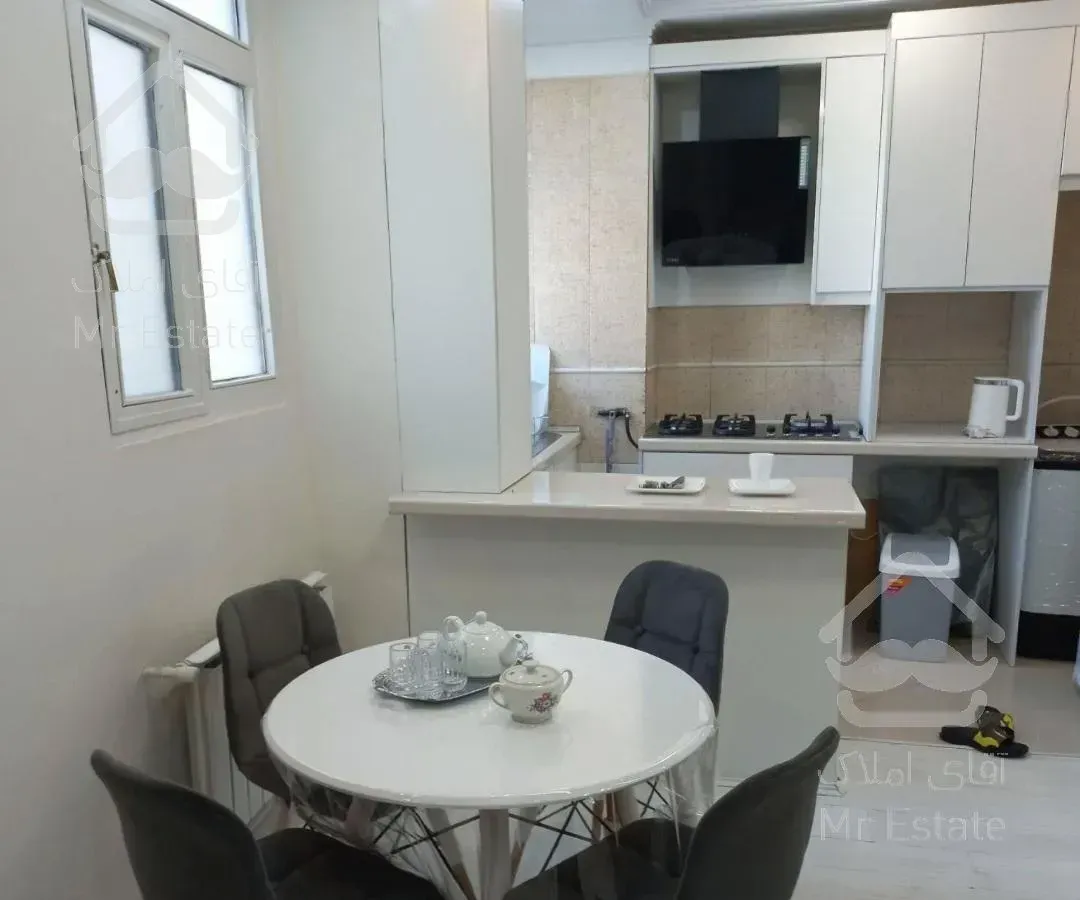 ۷۰متر / ۲خواب / بازسازی شده / کم واحد