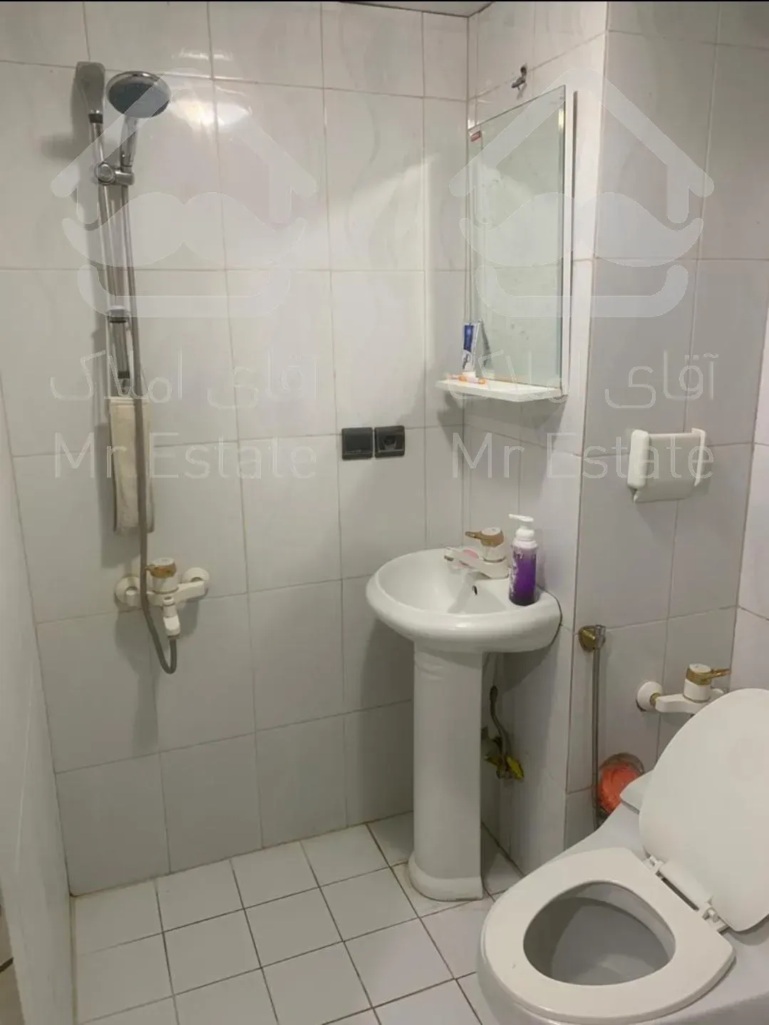 ۶۵ متر آپارتمان شهرک راه آهن سروستان