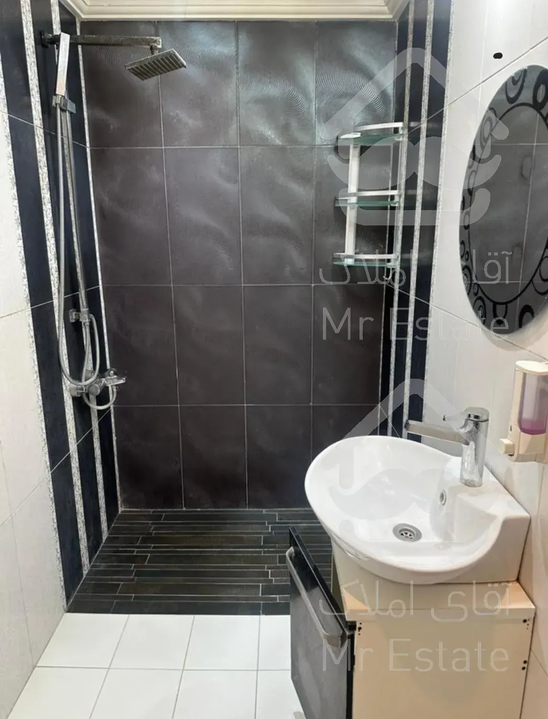 ۱۳۰ متر آپارتمان شخصی شهرک راه آهن یاس