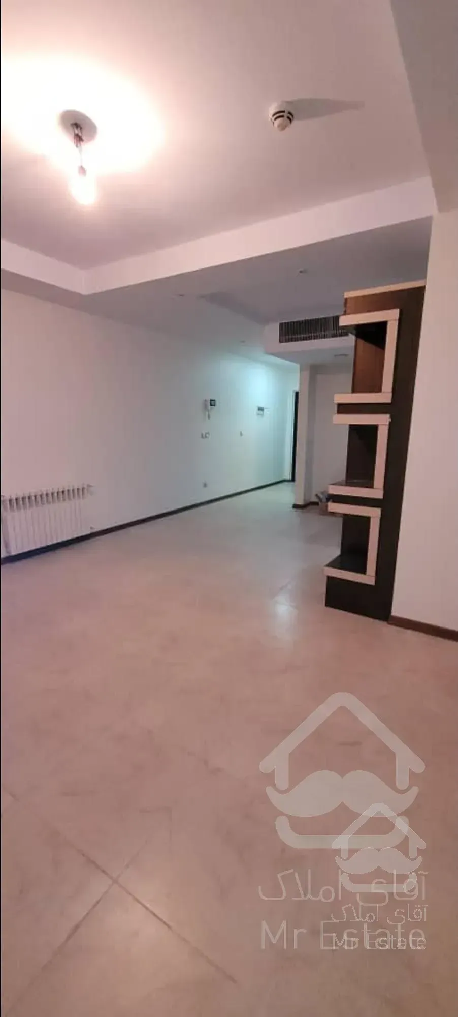 ۱۱۵ متر آپارتمان مسکونی برج همت یاس دریاچه