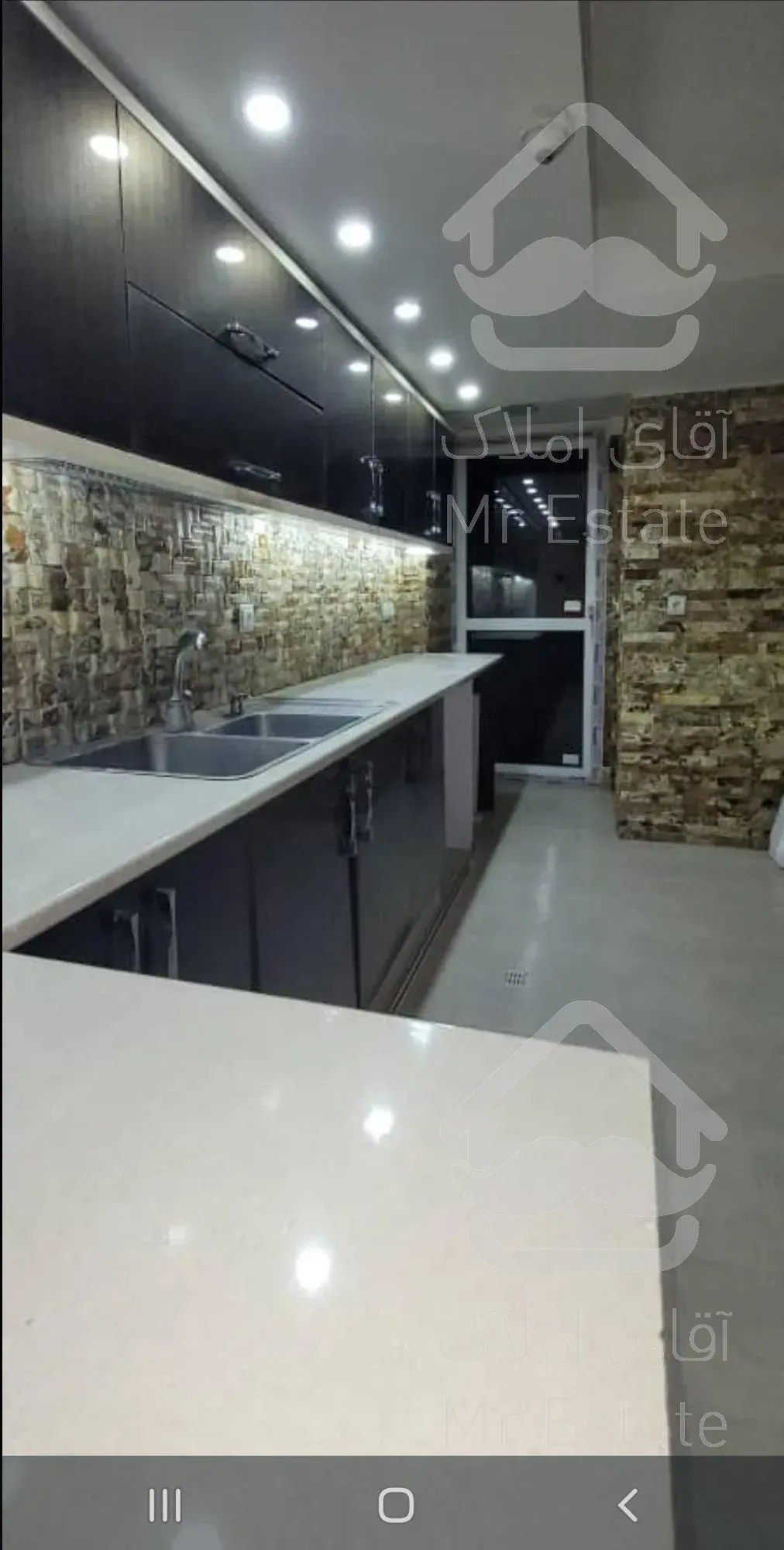 ۱۱۵ متر آپارتمان مسکونی برج همت یاس دریاچه