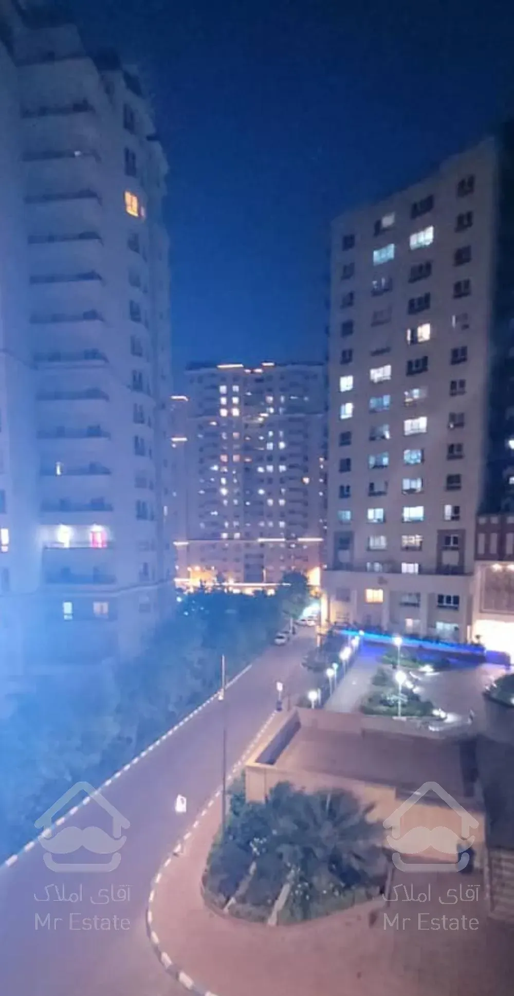 ۱۱۵ متر آپارتمان مسکونی برج همت یاس دریاچه