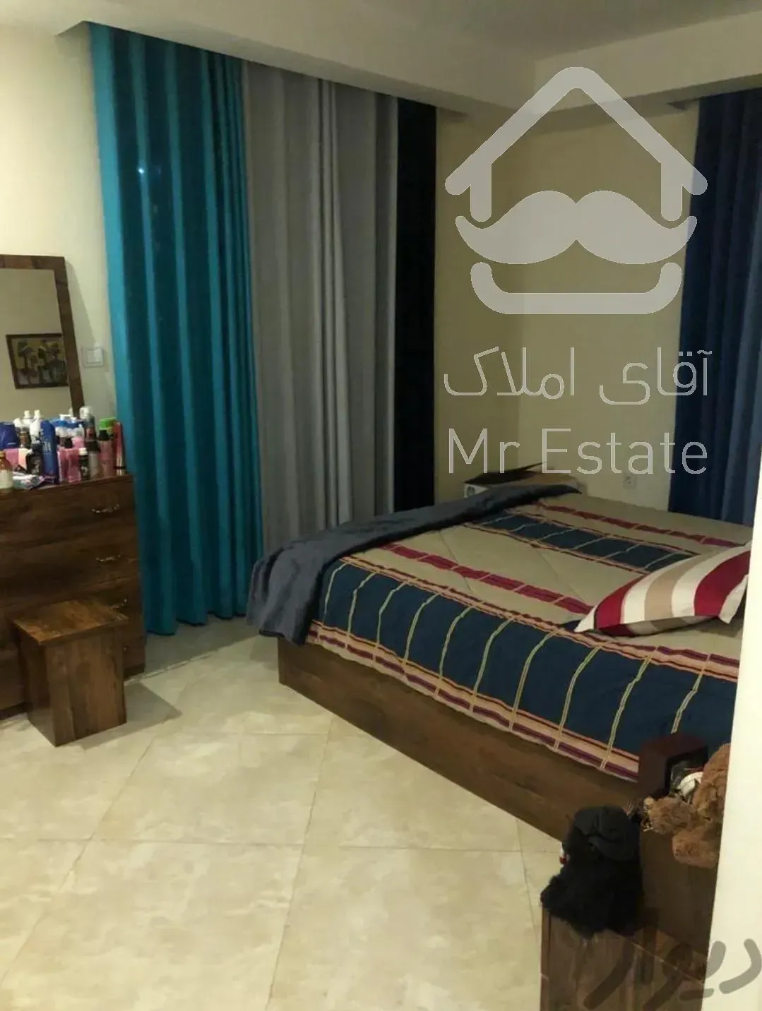 ۲۱۸ متر پنت هاوس برجهای همراه شهر طبقه ۱۷ کد۴۴۸