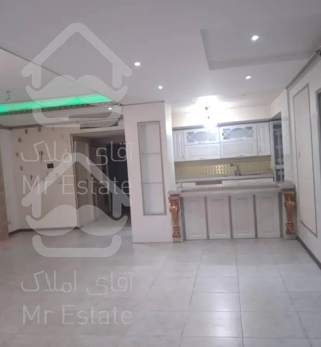 ۱۳۳ متر آپارتمان سه خوابه دریاچه برجهای همت یاس