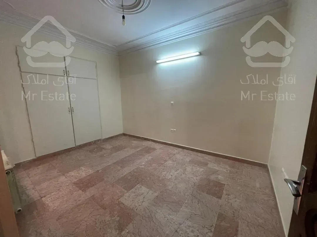 اجاره آپارتمان ۳۰۰ متری تکواحدی  شهرک راه آهن