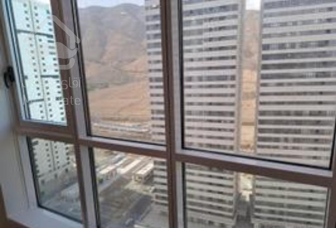 فروش آپارتمان ۱۳۱ متر شهرک خرازی پنجره قدی کد۷۰۸