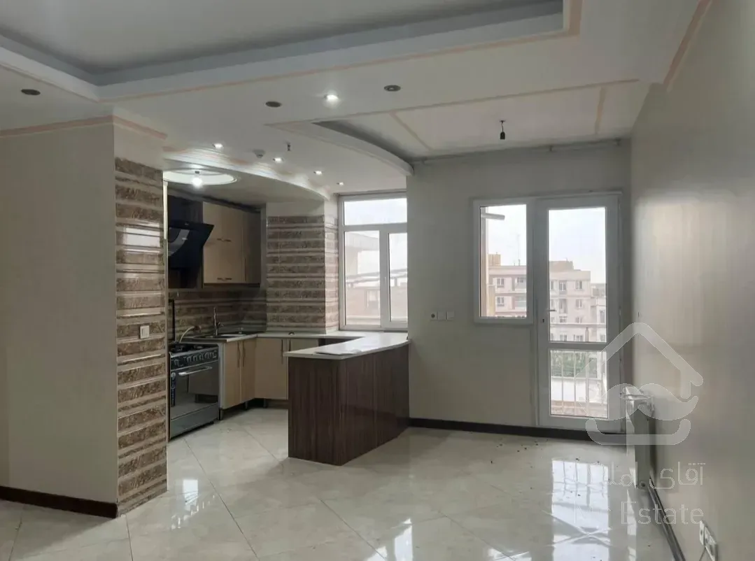 آپارتمان ۵۵ متری تکخواب رو به آفتاب پونک المهدی