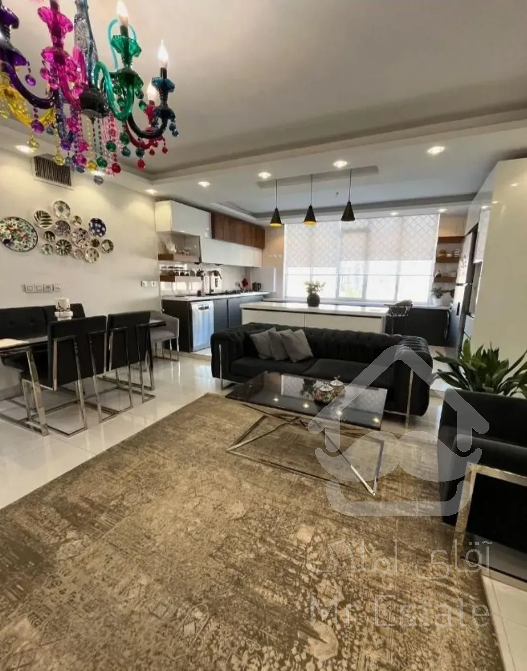 آپارتمان‌ ۸۰ متری دو خواب باغ فیض منطقه ۵